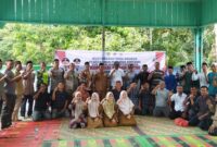 Ket foto : Foto besrsama pengurus Koperasi Desa Syariah Merah Putih Pulo Kedep Maju bersama, Senin (19/05/2025).