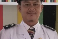 Ket foto : Agustari Husni, M.Pd., Pj Keuchik Kampong Pulo Kedep, Kecamatan Sultan Daulat, Kota Subulussalam, foto dokumentasi Luputan1.net, Kamis (07/08/2025).