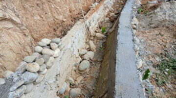 Diduga Kurang Pengawasan Proyek Peningkatan Ruas Jalan Muara Setulen – Gelombang Asal Jadi